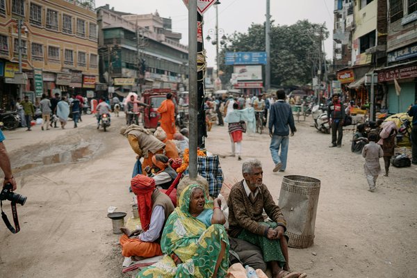 Le Futur du Livre à Paris : Numérique ou Papier Quelle Révolution Vous Attend ?